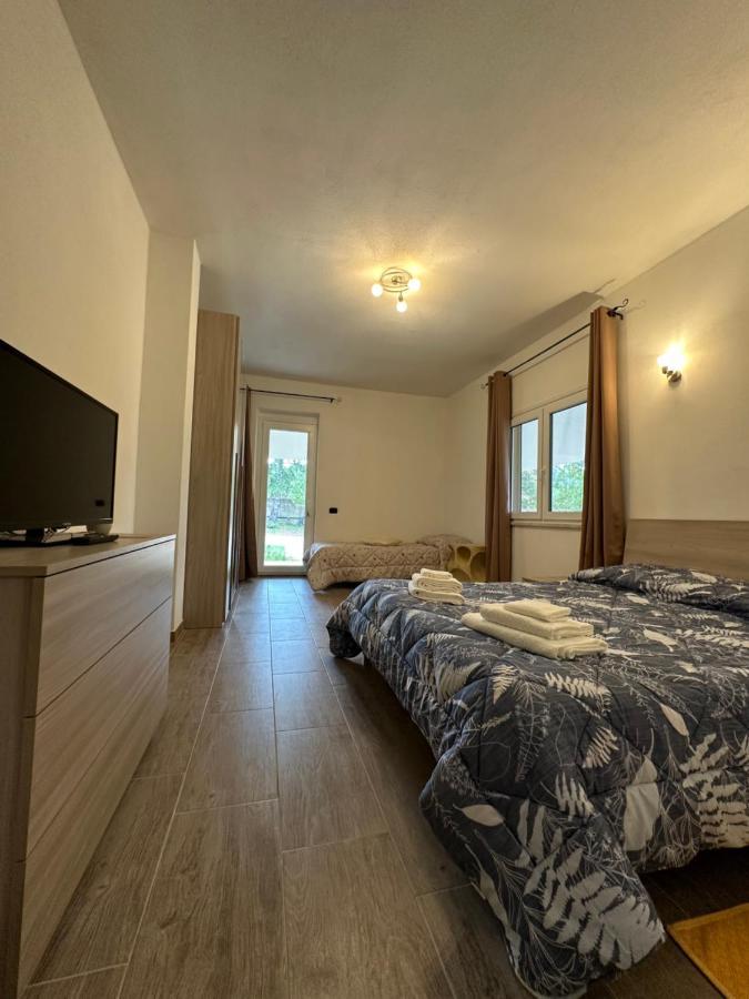 Domo Mia Bed & Breakfast Telti Ngoại thất bức ảnh